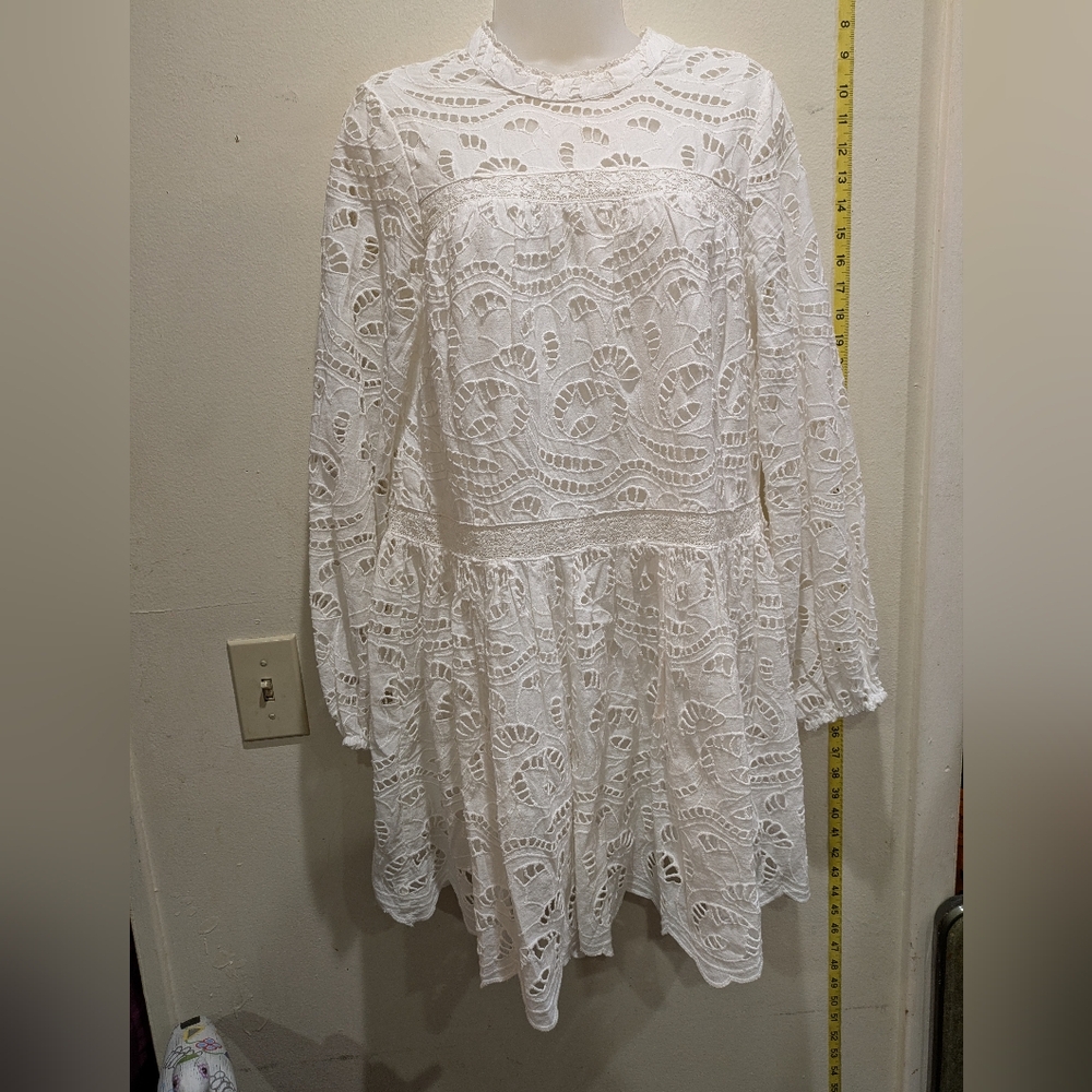 Chelsea28 White Lace Long Sleeve Dress Size Small